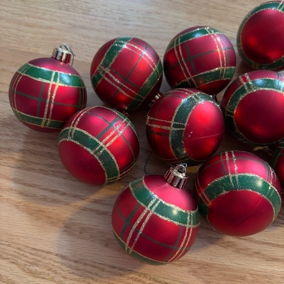 Vintage Diagonal Plaid Glass Christmas Ball Ornament Bundle Lot Scotch Scottish - Picture 2 of 7